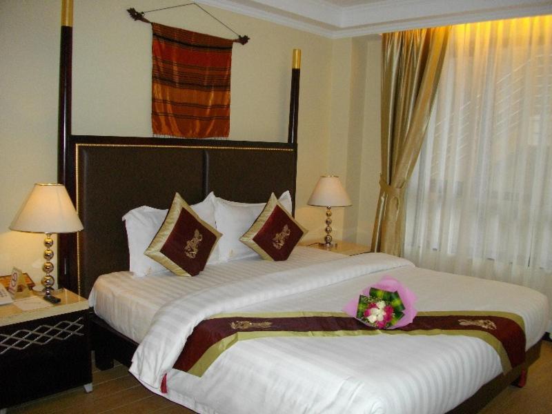 Lux Riverside Hotel & Apartment Phnom Penh Luaran gambar