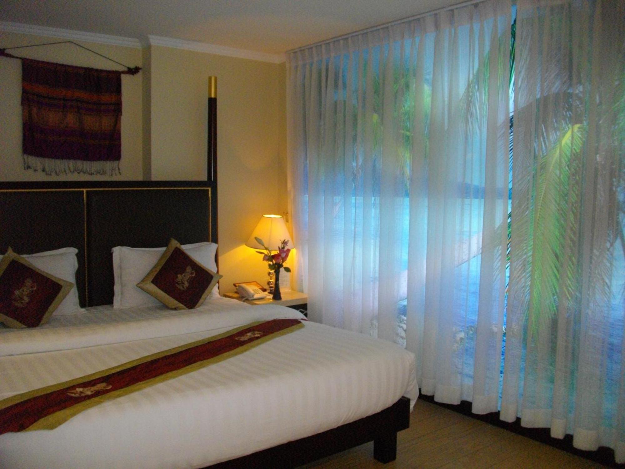 Lux Riverside Hotel & Apartment Phnom Penh Bilik gambar