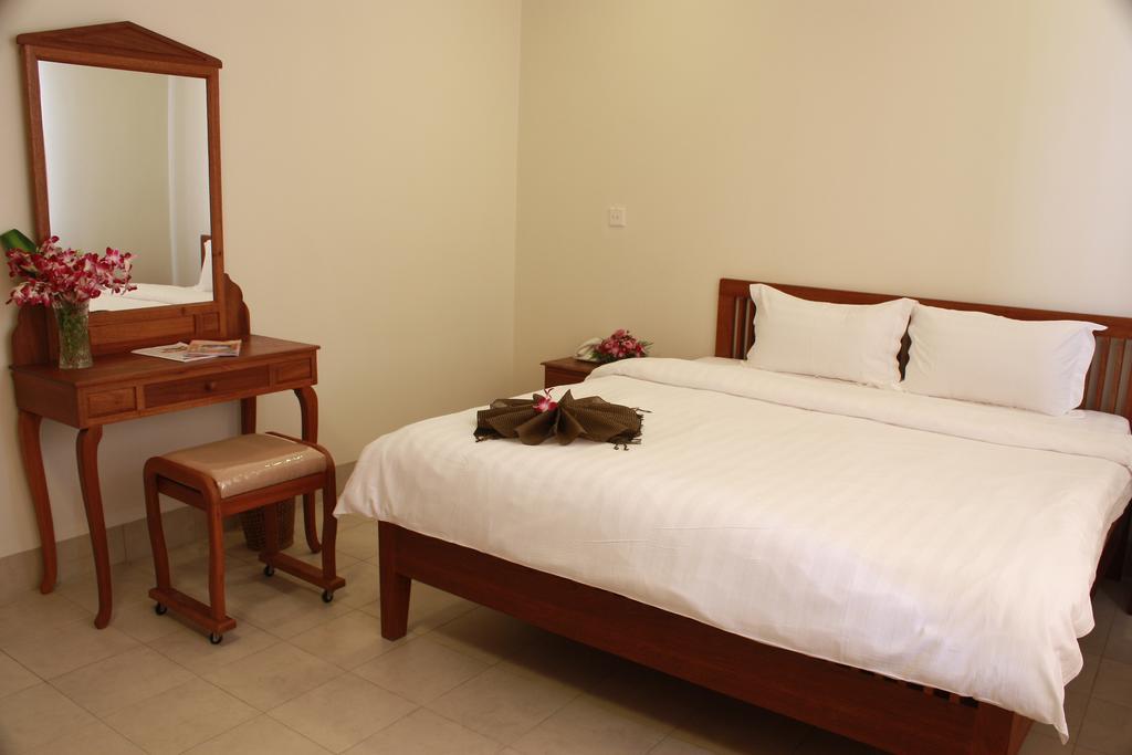 Lux Riverside Hotel & Apartment Phnom Penh Luaran gambar